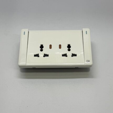 D/MULTI SOCKET Xises White