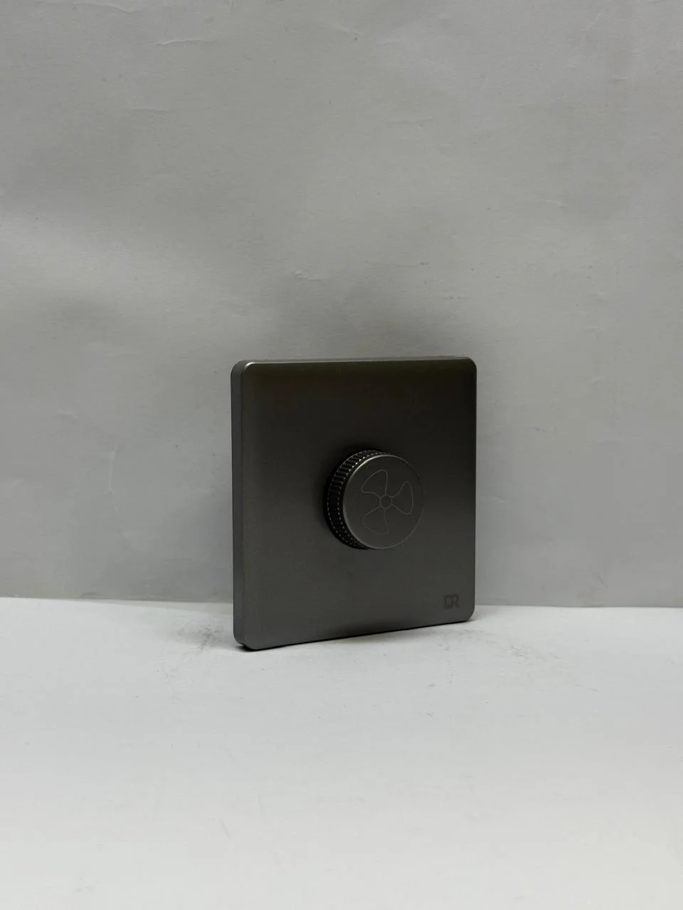 BIG FAN DIMMER Xises Grey - Image 4