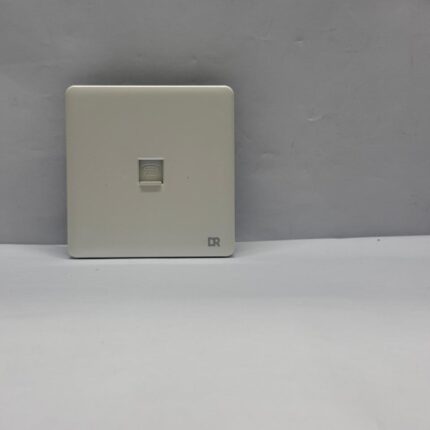 S/TEL Xises off white