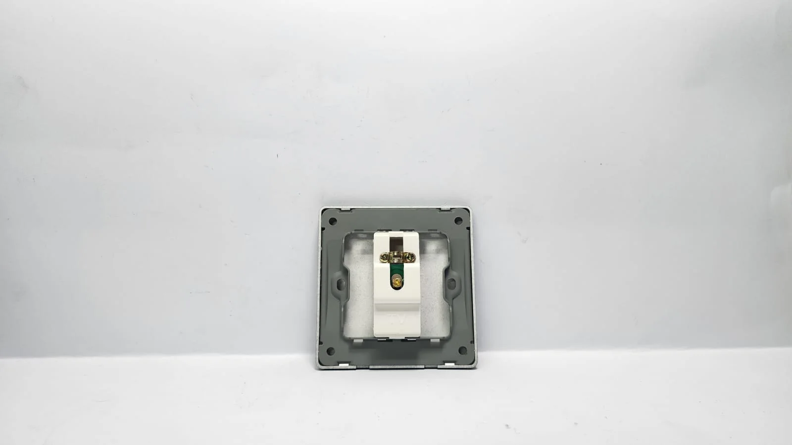 Platinum Mist - Single T.V Socket - Image 3
