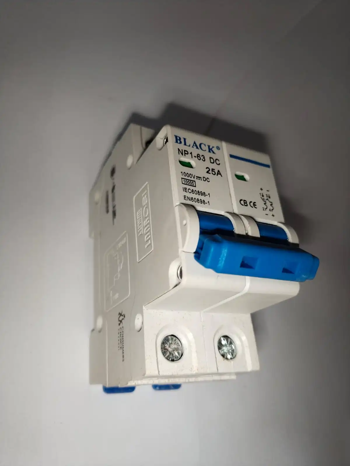 25Amp 2 Pole DC Breaker - Image 5