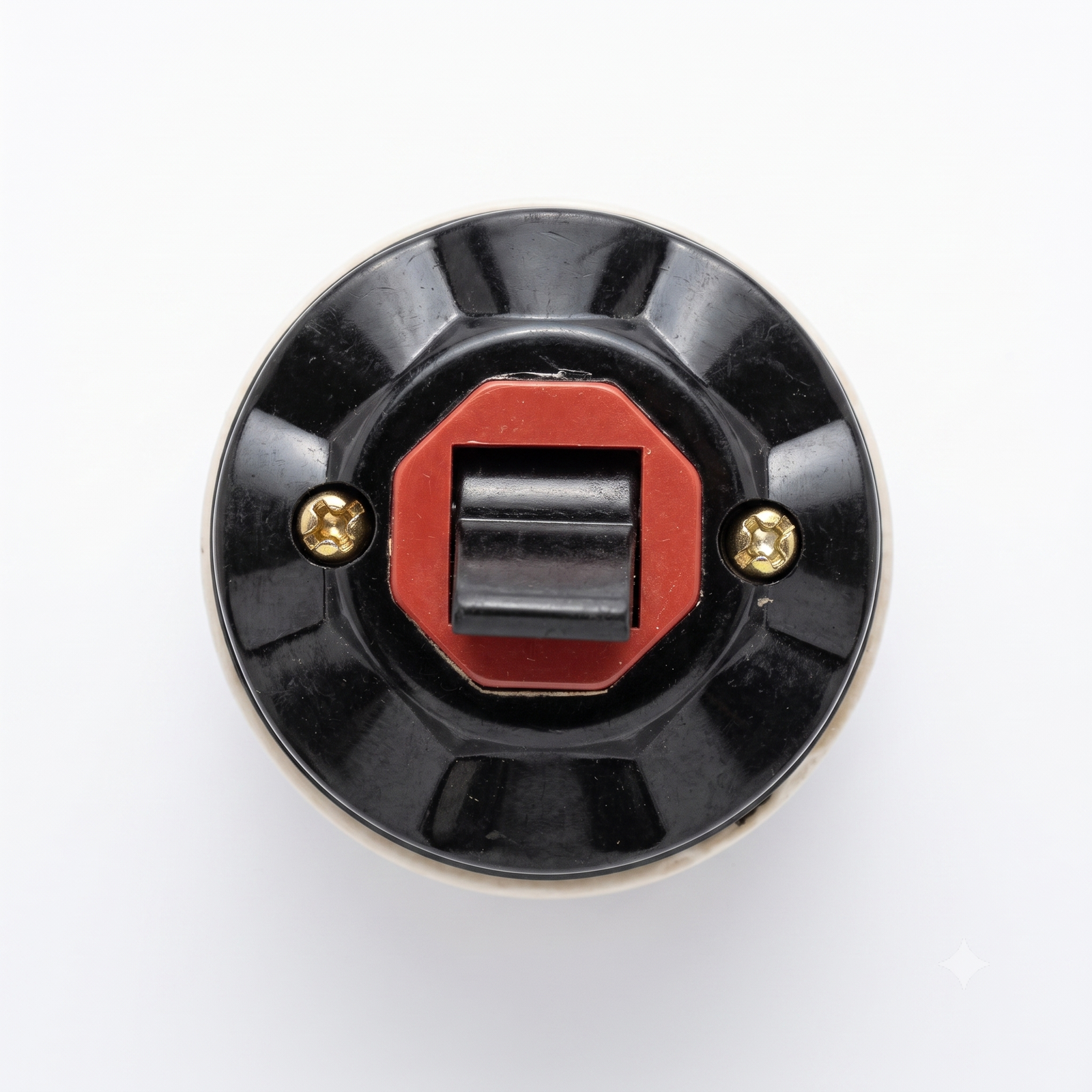 Teddy switch small (1) Teddy switch small - Image 1
